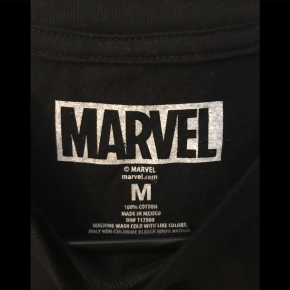 Deadpool T-shirt - Picture 2 of 3